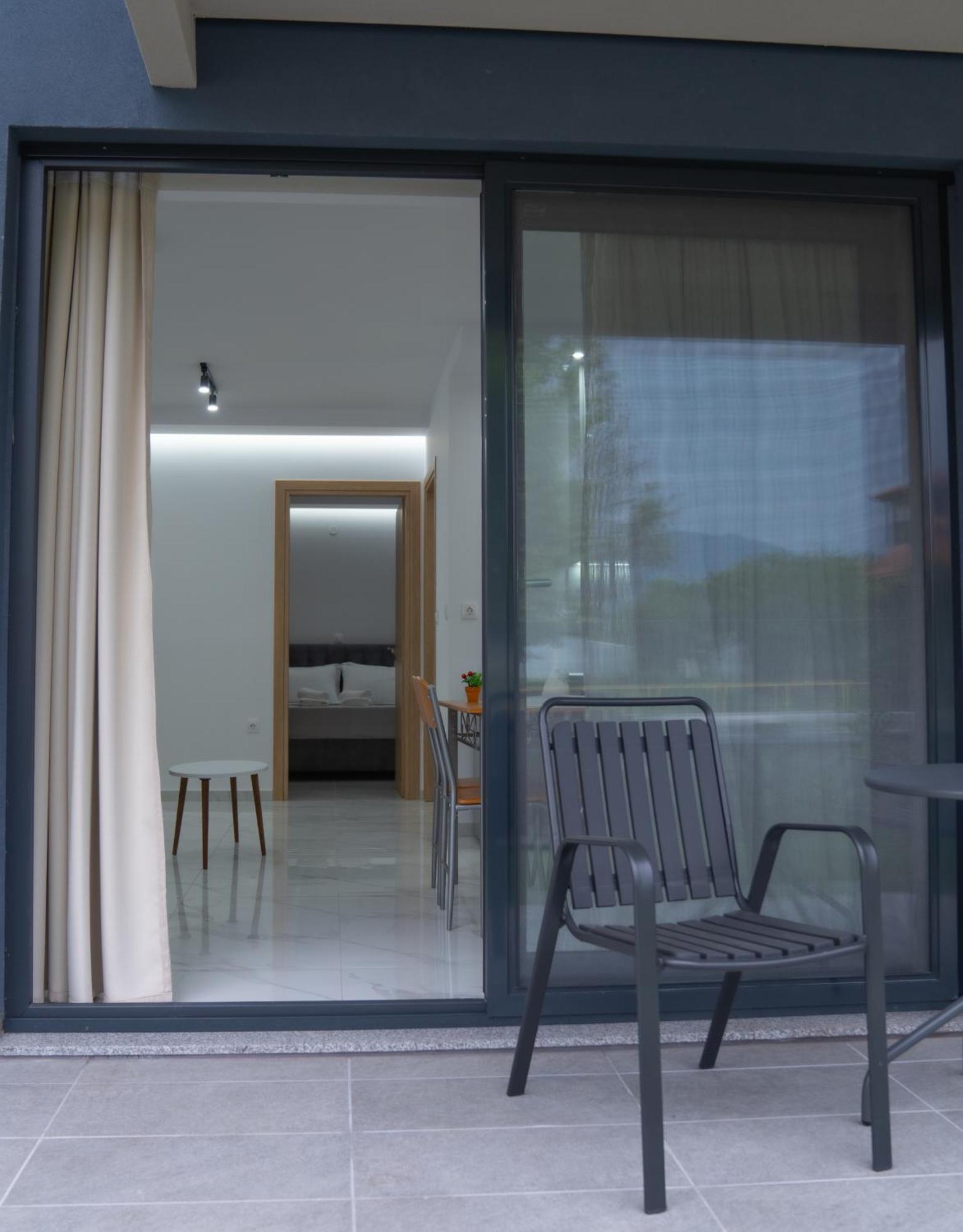 Apartment Project Georgiadi #2 - Modern In Peaceful Neighborhood - 15 Mins From Loutra Pozar